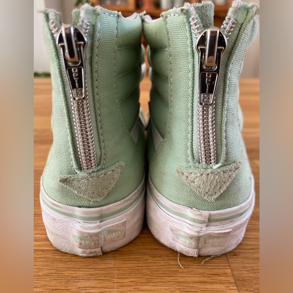 Vans Kids Sk8-Hi Zip Shoe - Picture 3 of 4